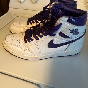 Nike High-Top Sneakers in Cream and Purple